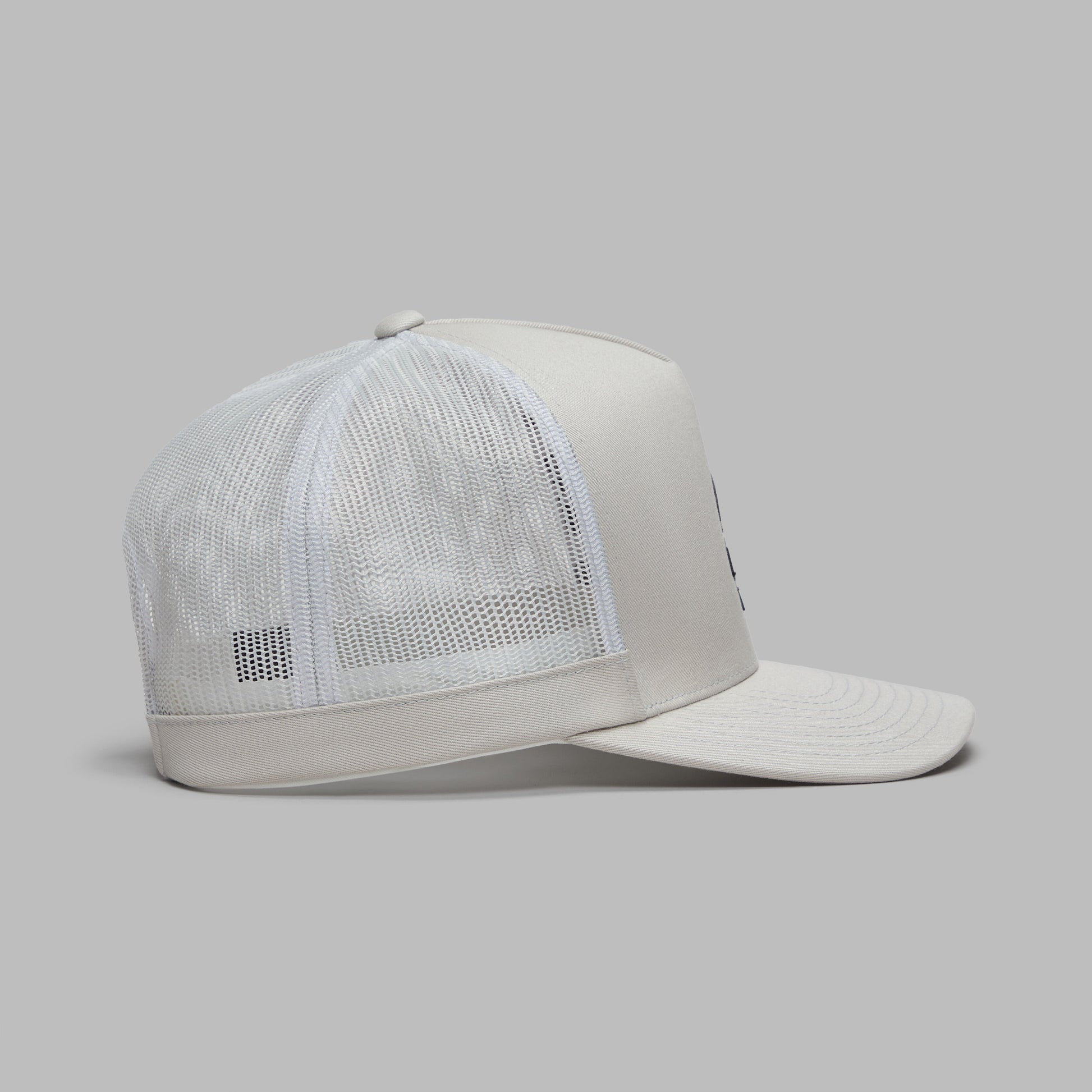CAMO SKULL & TEES TALL TRUCKER HAT |HATS | G/FORE Near me
